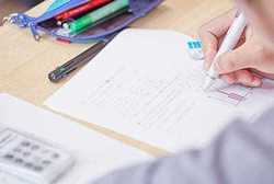 香里ヌヴェール学院中学校（旧 大阪聖母女学院中学校）