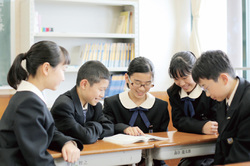 洛南高等学校附属中学校