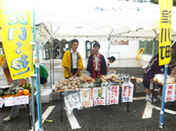 文化祭で｢北海道物産展｣を開催！
