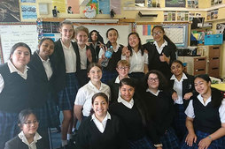 大阪薫英女学院中学校