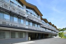 京都女子中学校外観